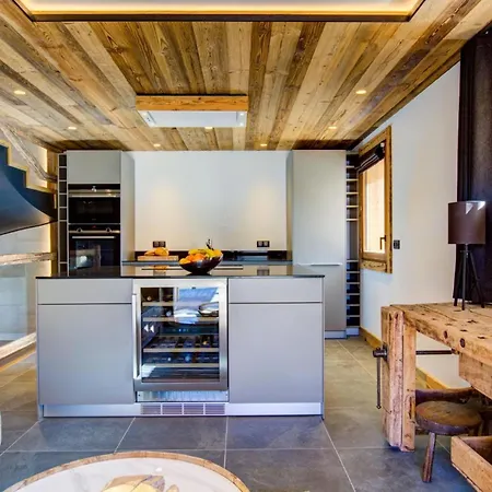Prestige Summit Luxury Retreat In Apartment St. Moritz