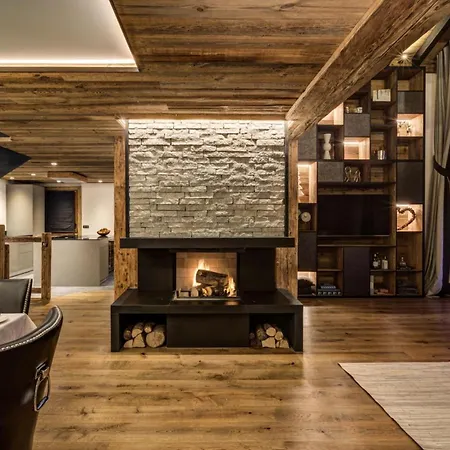 Prestige Summit Luxury Retreat In Apartment *